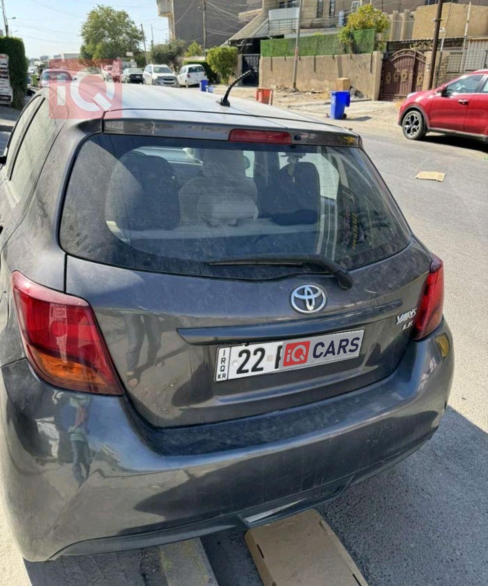 تۆیۆتا یارس